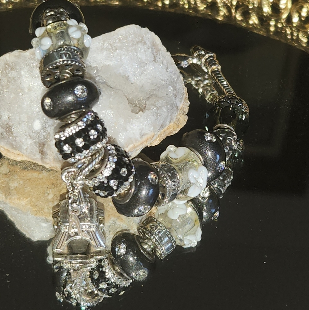 Pandora Style Effiel Tower & High Heel Shoe Bracelet
